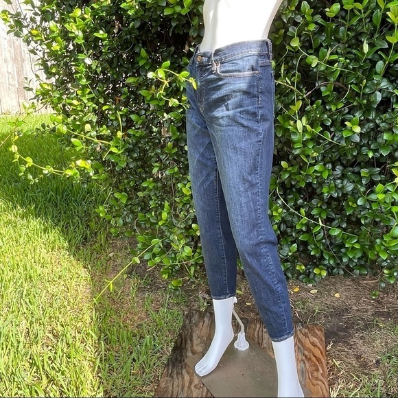 J crew toothpick dark wash tapered leg cropped stretchy mid rise jeans - Picture 9 of 10